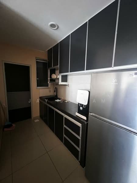 Service Residence for Rent at SkyLake Residence - Jay Selvam - Kitchen - PropertyGuru.com.my