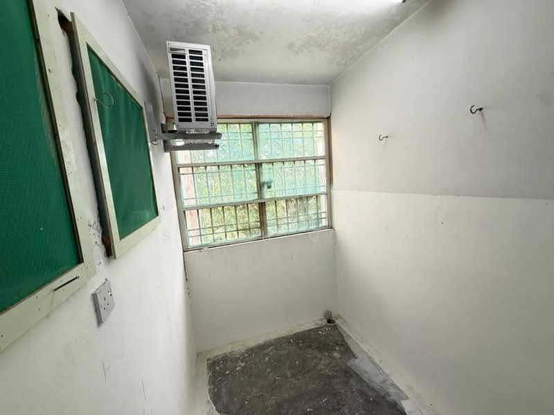 Rumah Flat untuk Dijual di Taman Plentong Utama - Smith Goh - PropertyGuru.com.my
