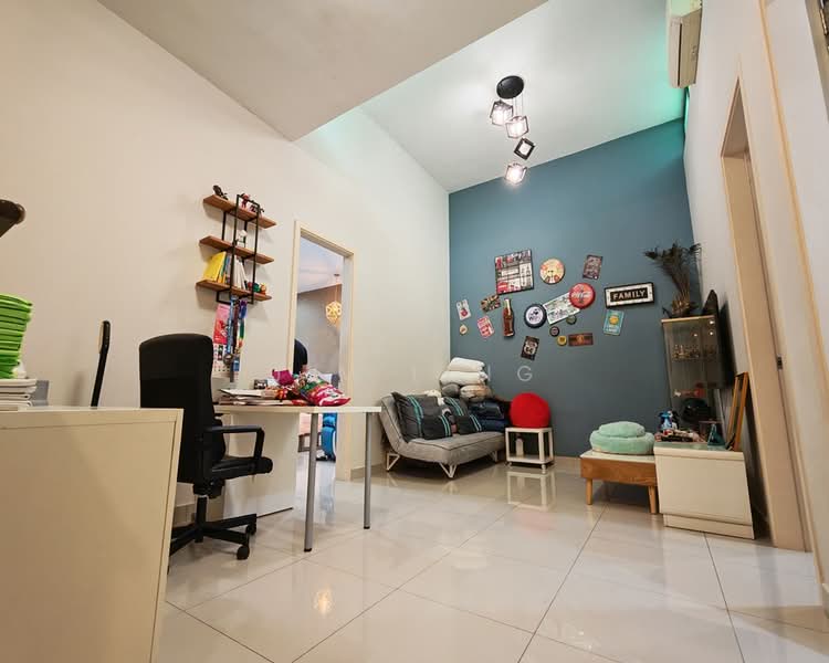 Rumah Teres 2 Tingkat untuk Dijual di Telok Panglima Garang (Selangor) - Jim Ling - Study - PropertyGuru.com.my