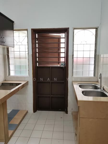 2-storey Terraced House for Rent in Bandar Sunway Semenyih (Semenyih) - Conan Yii - Kitchen - PropertyGuru.com.my