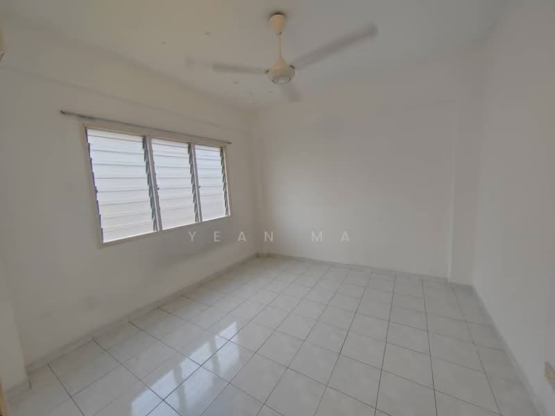 Rumah Flat untuk Dijual di Taman Tun Teja - Yean Ma - Interior - PropertyGuru.com.my