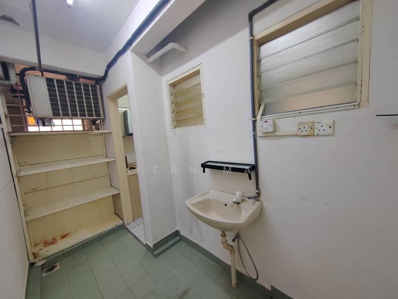 Rumah Flat untuk Dijual di Taman Tun Teja - Yean Ma - Interior - PropertyGuru.com.my