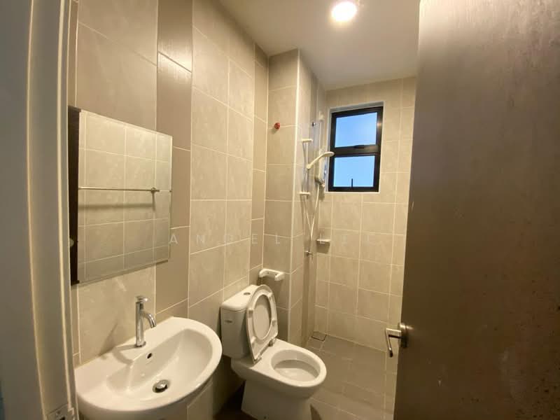 Service Residence for Rent at Sky Breeze Service Apartment - Angel Lee - Bathroom - PropertyGuru.com.my