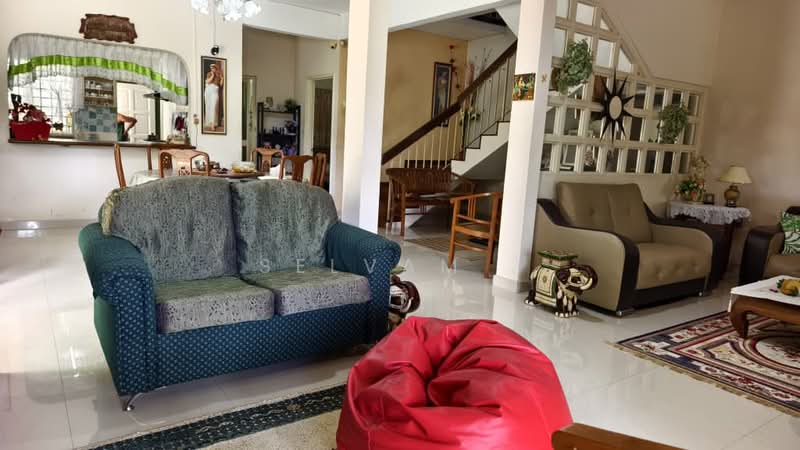 Rumah Berkembar untuk Dijual di Kajang (Selangor) - Selvam . - Living Room - PropertyGuru.com.my