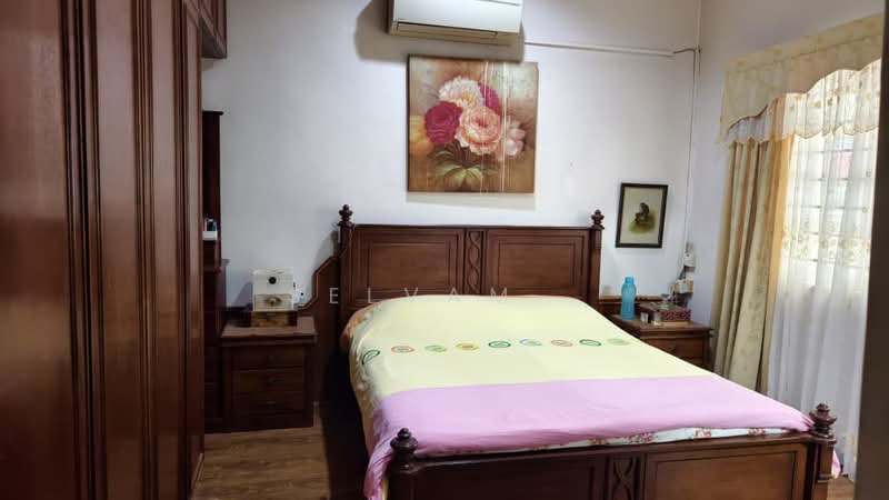 Rumah Berkembar untuk Dijual di Kajang (Selangor) - Selvam . - Bedroom - PropertyGuru.com.my