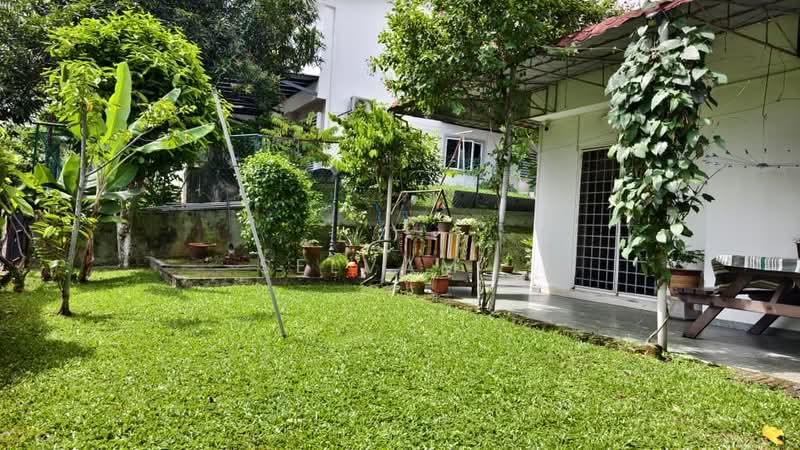 Rumah Berkembar untuk Dijual di Kajang (Selangor) - Selvam . - Garden - PropertyGuru.com.my