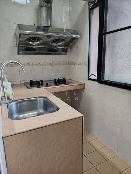 Apartment for Sale at Pelangi Heights - Poh Peng Chan - Kitchen - PropertyGuru.com.my
