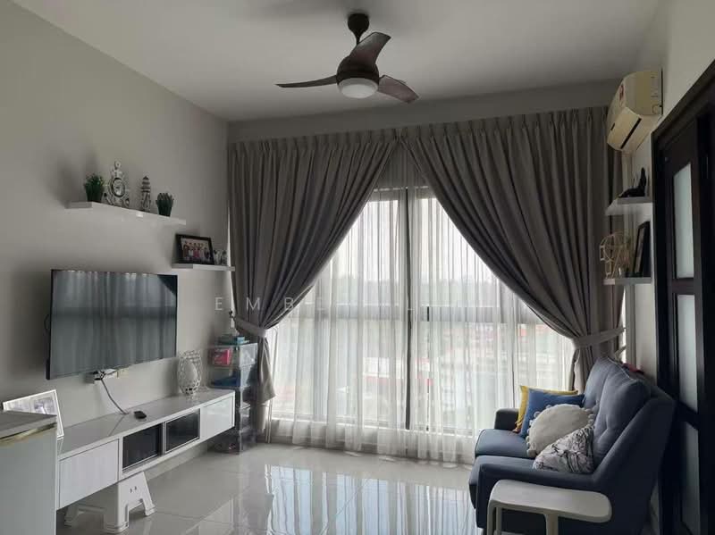Condominium for Rent at Bay Point @ Country Garden Danga Bay - Ember Lim - Living Room - PropertyGuru.com.my