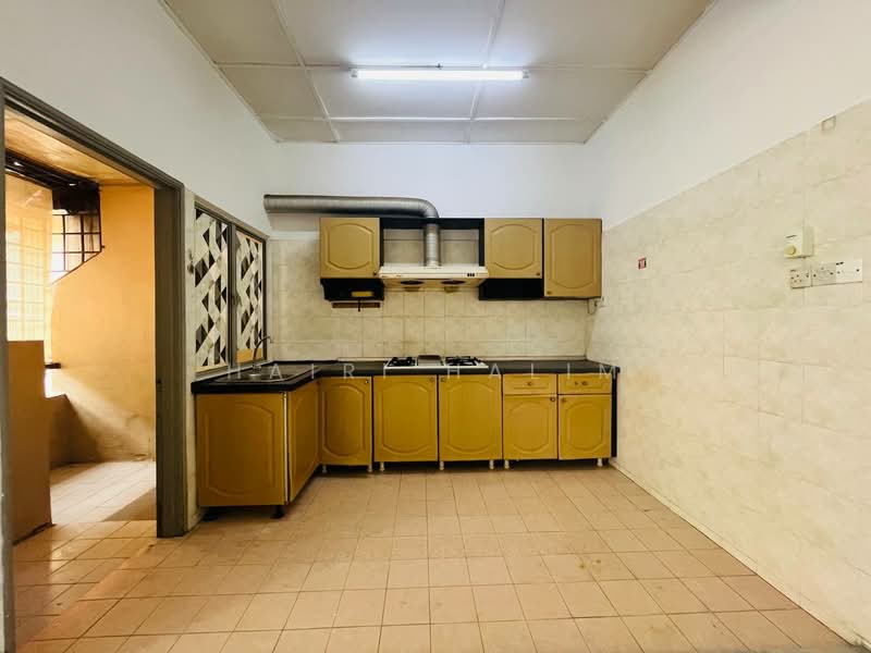 Townhouse for Sale in Shah Alam (Selangor) - Hairi Halim - PropertyGuru.com.my