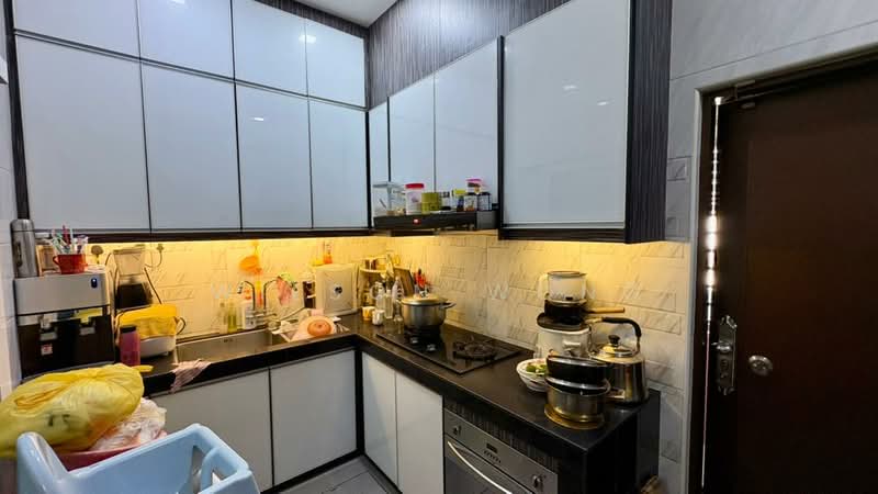 1.5-storey Terraced House for Sale in Bandar Sri Damansara (Selangor) - Wilson Wong - Kitchen - PropertyGuru.com.my