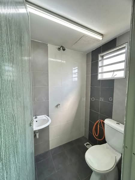 2-storey Terraced House for Rent in Bandar Lahat Baru (Lahat) - Kelvin Chong - Bathroom - PropertyGuru.com.my