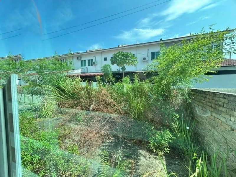 2-storey Terraced House for Rent in Bandar Lahat Baru (Lahat) - Kelvin Chong - Exterior - PropertyGuru.com.my
