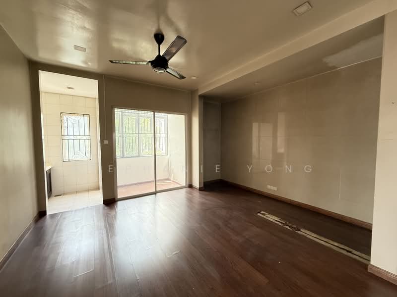 Bungalow for Rent in Taman Yarl (Jalan Klang Lama (Old Klang Road)) - Stephanie Yong - Living Room - PropertyGuru.com.my