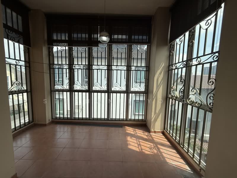 Bungalow for Rent in Taman Yarl (Jalan Klang Lama (Old Klang Road)) - Stephanie Yong - Balcony - PropertyGuru.com.my