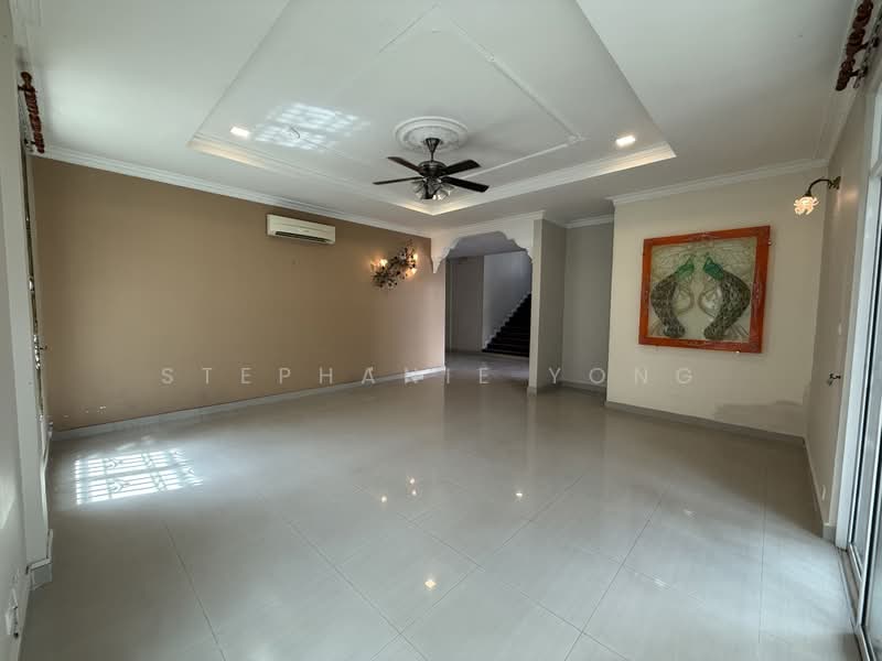 Bungalow for Rent in Taman Yarl (Jalan Klang Lama (Old Klang Road)) - Stephanie Yong - Living Room - PropertyGuru.com.my