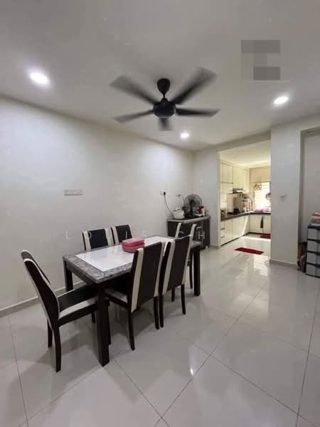 2-storey Terraced House for Sale in Port Klang (Pelabuhan Klang) (Selangor) - Louis Chan - Dining Room - PropertyGuru.com.my