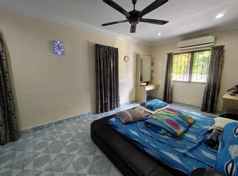 Rumah Berkembar untuk Dijual di Kota Kemuning (Shah Alam) - J J - PropertyGuru.com.my
