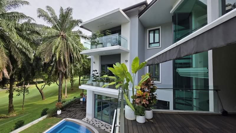 Bungalow House untuk Dijual di Kota Kemuning (Shah Alam) - J J - Balcony - PropertyGuru.com.my