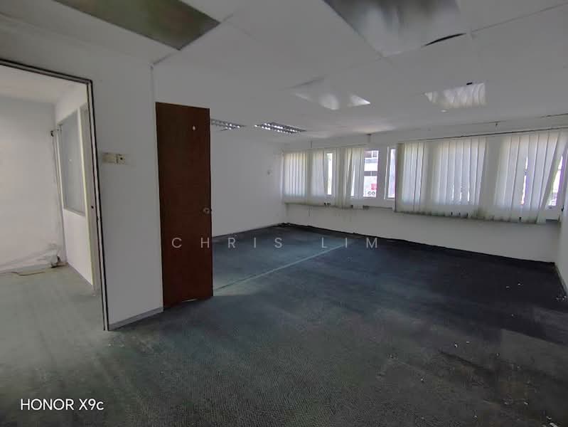 Shop / Office for Rent in Jalan Klang Lama (Old Klang Road) (Kuala Lumpur) - Chris Lim - Interior - PropertyGuru.com.my