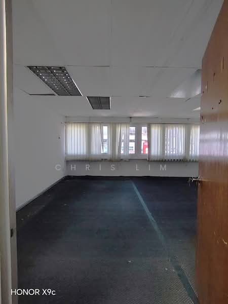 Shop / Office for Rent in Jalan Klang Lama (Old Klang Road) (Kuala Lumpur) - Chris Lim - Interior - PropertyGuru.com.my