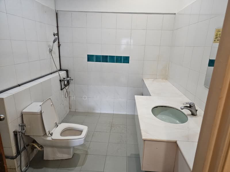 2-storey Terraced House for Sale in Bandar Sunway (Sunway) - Thomas Loh - Bathroom - PropertyGuru.com.my