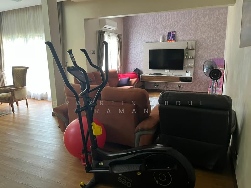 Rumah Teres untuk Dijual di Denai Alam (Shah Alam) - Norazrein Abdul Raman - Living Room - PropertyGuru.com.my