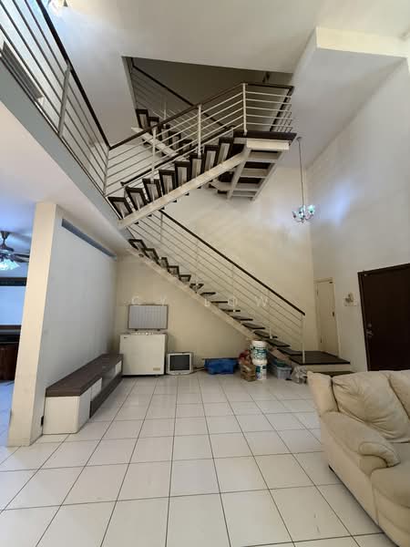 3-storey Terraced House for Sale in Lake Fields (Sungai Besi) - CY Low - Interior - PropertyGuru.com.my