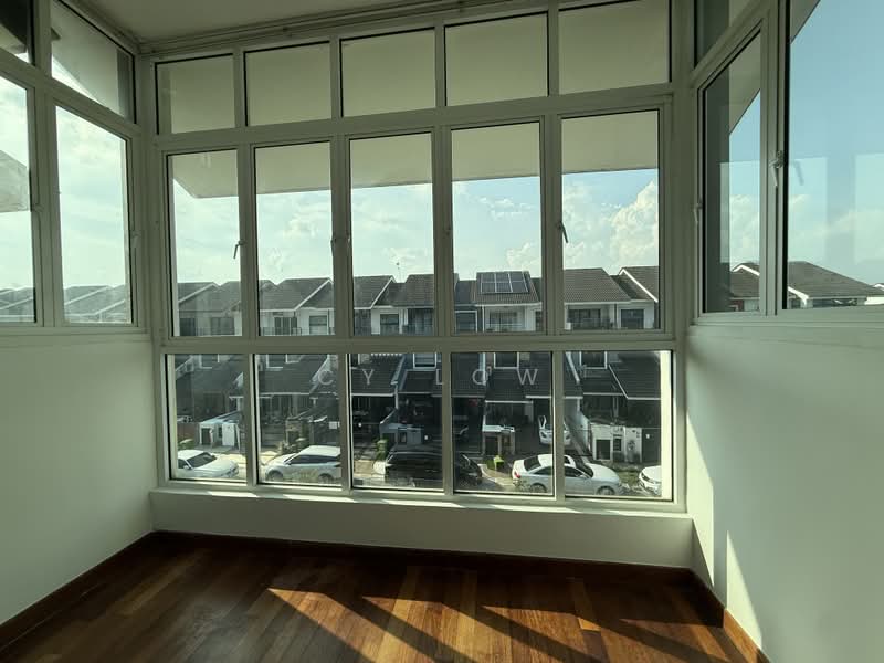 3-storey Terraced House for Sale in Lake Fields (Sungai Besi) - CY Low - View - PropertyGuru.com.my