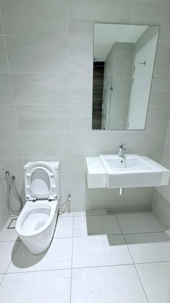 Service Residence for Sale at UNIO Residence - Vincent Yeoh - Bathroom - PropertyGuru.com.my