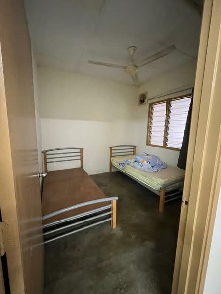 1-storey Terraced House for Rent in Bandar Sri Damansara (Selangor) - Eliz Chan - Bedroom - PropertyGuru.com.my