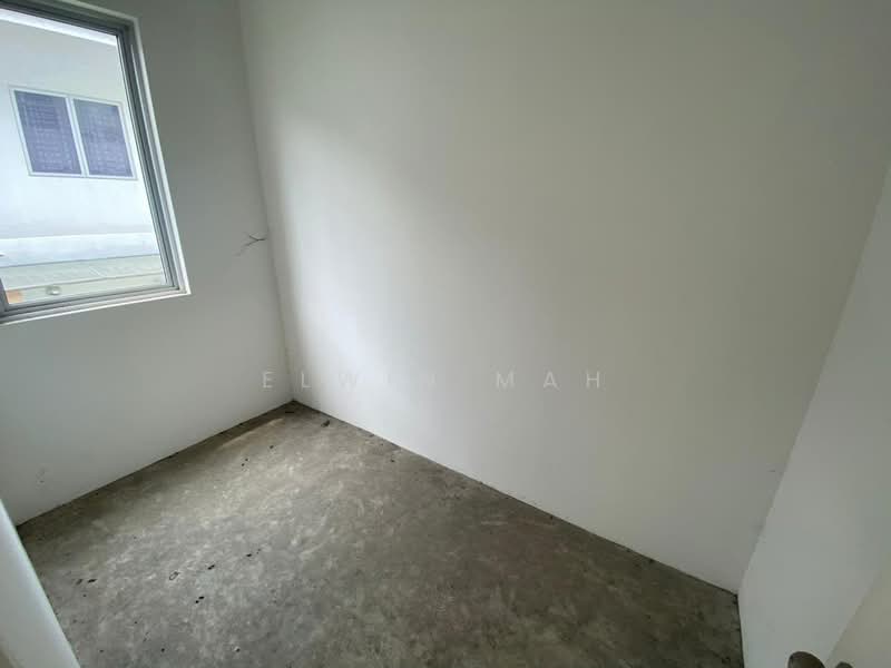 Rumah Teres 2 Tingkat untuk Dijual di Bandar Country Homes (Rawang) - Elwin Mah - Interior - PropertyGuru.com.my