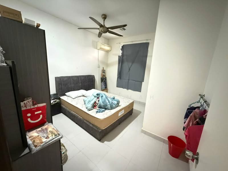 2-storey Terraced House for Sale in Saujana Rawang (Rawang) - Elwin Mah - Bedroom - PropertyGuru.com.my