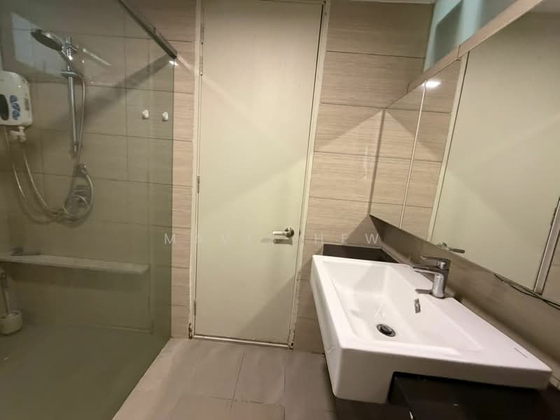 Apartment for Rent at The WaterEdge (Pinggiran Air) - Mavis Hew - Bathroom - PropertyGuru.com.my