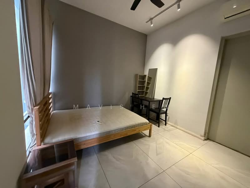 Apartment for Rent at The WaterEdge (Pinggiran Air) - Mavis Hew - Bedroom - PropertyGuru.com.my