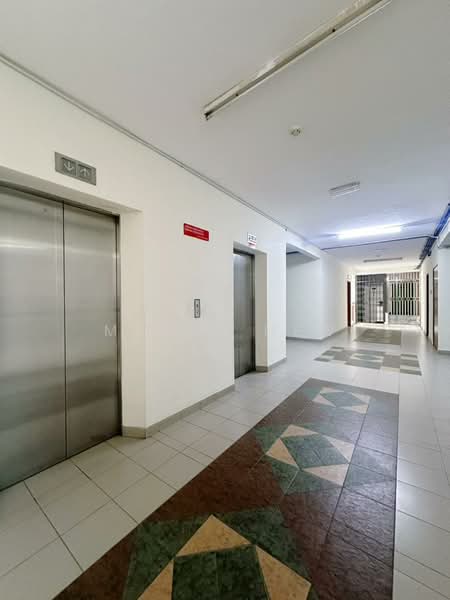 Apartment for Rent at Bistari Impian Apartment - Mavis Hew - Corridor - PropertyGuru.com.my