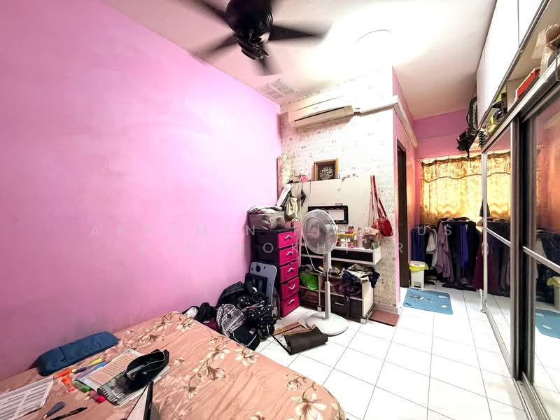 1-storey Terraced House for Sale in Seksyen 30 (Shah Alam) - Akramin Firdaus Bin Mokhtar - PropertyGuru.com.my