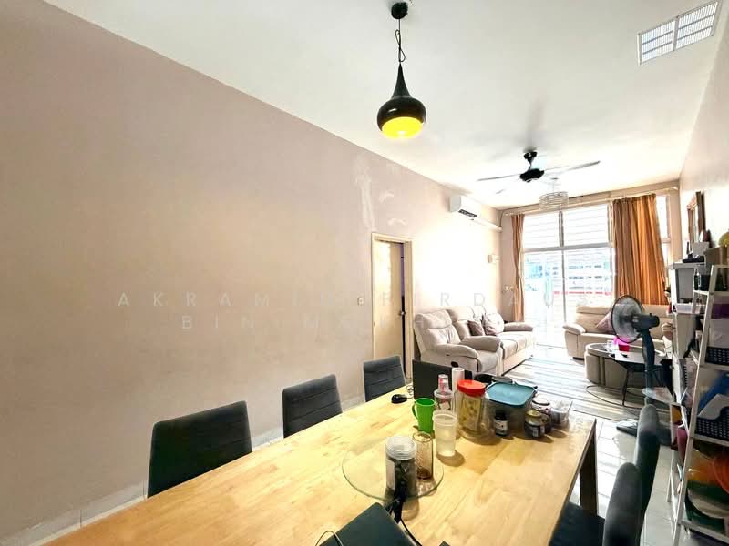 1-storey Terraced House for Sale in Seksyen 30 (Shah Alam) - Akramin Firdaus Bin Mokhtar - PropertyGuru.com.my