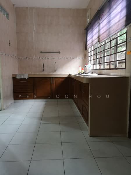 Rumah Teres 2 Tingkat untuk Dijual di Seksyen 11 (Shah Alam) - Yee Joon Hou - Kitchen - PropertyGuru.com.my