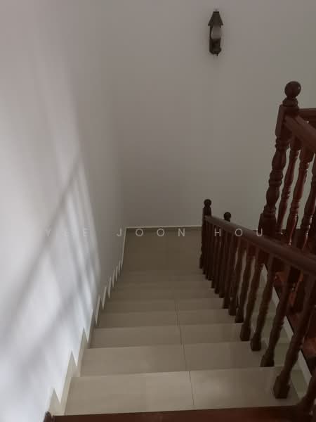 Rumah Teres 2 Tingkat untuk Dijual di Seksyen 11 (Shah Alam) - Yee Joon Hou - Corridor - PropertyGuru.com.my