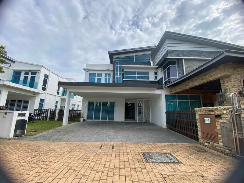 Semi-Detached House for Sale in Perdana Lake View (Cyberjaya) - Eryna Sairy - Exterior - PropertyGuru.com.my
