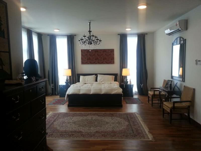Semi-Detached House for Sale in Perdana Lake View (Cyberjaya) - Eryna Sairy - Bedroom - PropertyGuru.com.my