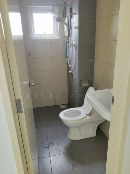 Condominium for Sale at The Holmes 1 - KINKI CHAN - Bathroom - PropertyGuru.com.my