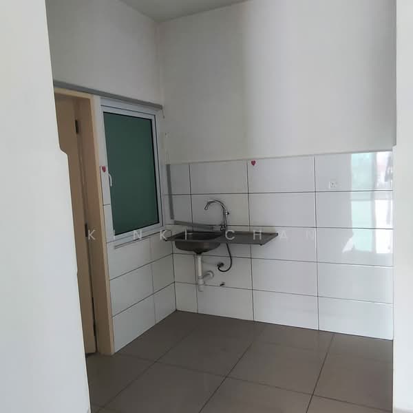 Condominium for Sale at The Holmes 1 - KINKI CHAN - Kitchen - PropertyGuru.com.my