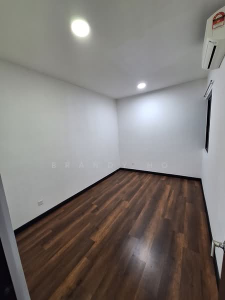 Service Residence for Rent at Symphony Tower (Menara Simfoni) - Brandy Ho - PropertyGuru.com.my