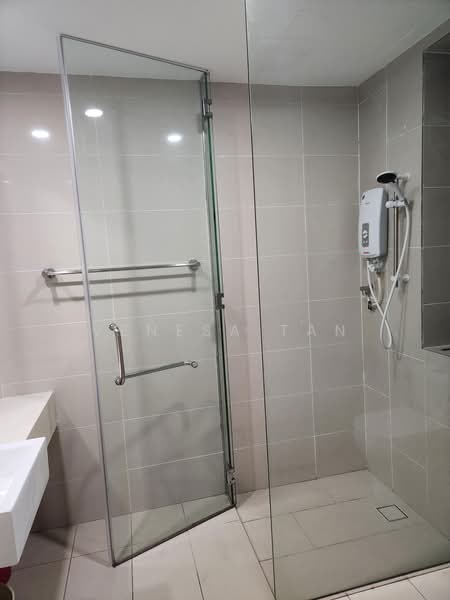 Service Residence for Rent at KL Gateway Residences - Venesa Tan - PropertyGuru.com.my
