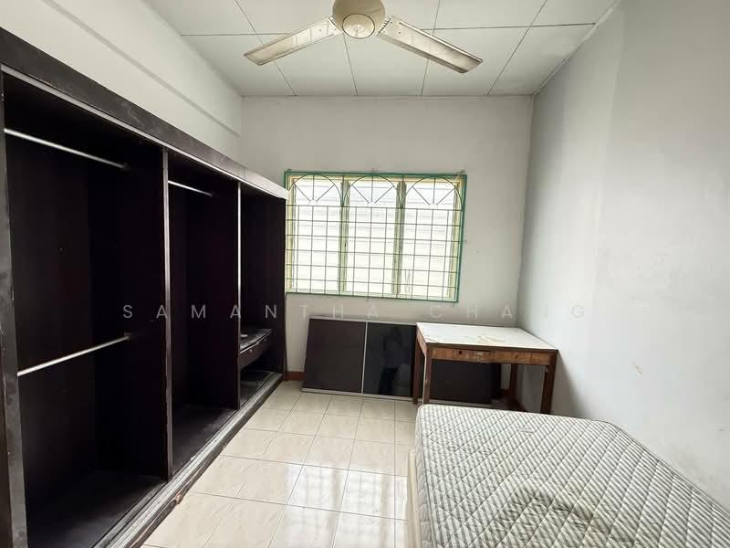 Terraced House for Sale in Taman Bukit Semenyih (Semenyih) - Samantha Chang - Bedroom - PropertyGuru.com.my