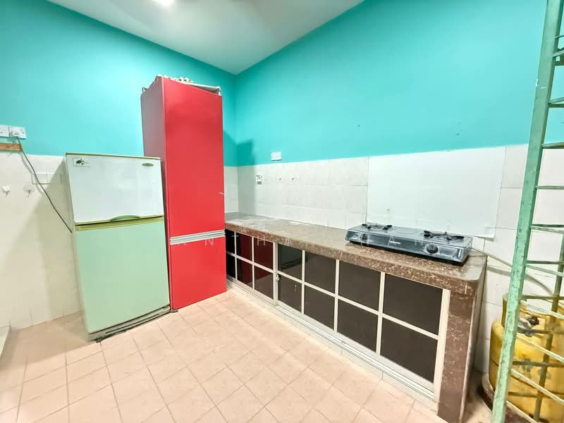 Terraced House for Sale in Taman Bukit Semenyih (Semenyih) - Samantha Chang - Kitchen - PropertyGuru.com.my