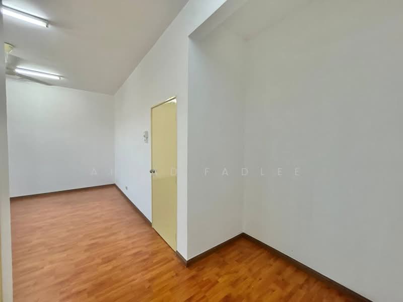 Rumah Teres 2 Tingkat untuk Dijual di Taman Sutera (Kajang) - Ahmad Fadlee - PropertyGuru.com.my
