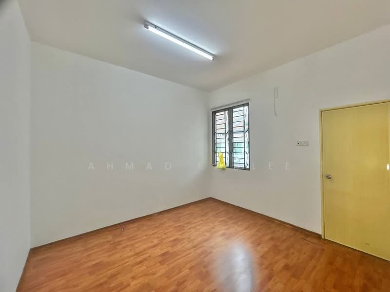 Rumah Teres 2 Tingkat untuk Dijual di Taman Sutera (Kajang) - Ahmad Fadlee - PropertyGuru.com.my