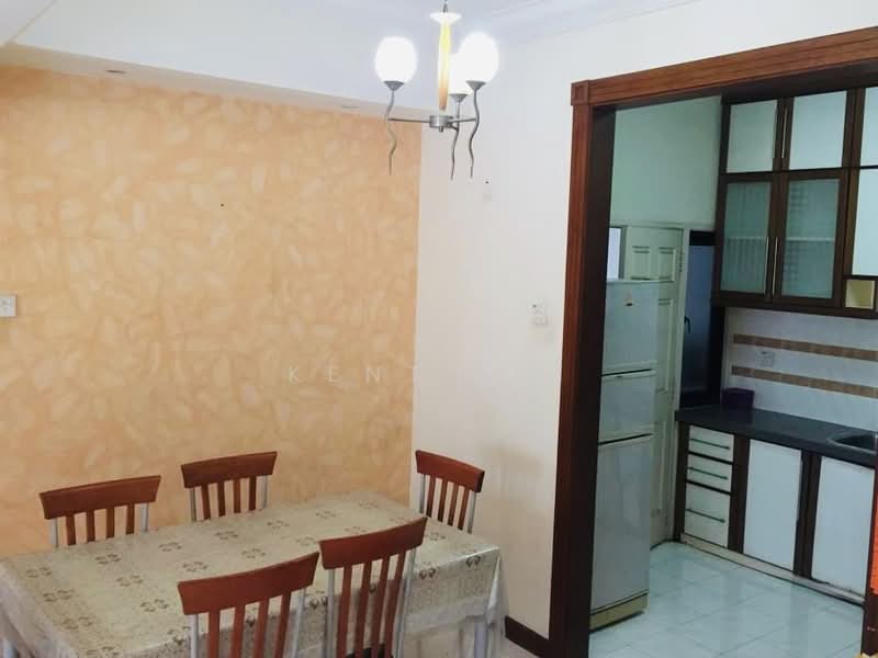 Kondominium untuk Dijual di Lakeside Tower - Kent Lai - Dining Room - PropertyGuru.com.my